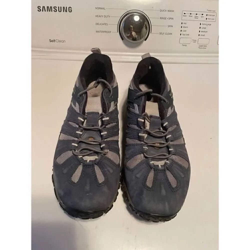 Merrell Shoes (SZ 6)
